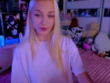 cuttie_ponyy from Chaturbate is Freechat