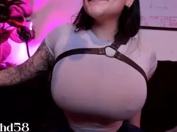 Unleash your urge for fetish cams livestreamers with our pick of steaming hot models, versed in the art of seduction and indulgence.