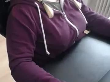 elly_petite from Chaturbate is Freechat