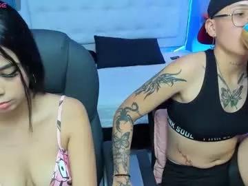 Unleash your urge for fetish cams livestreamers with our pick of steaming hot models, versed in the art of seduction and indulgence.