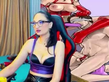 Unleash your urge for fetish cams livestreamers with our pick of steaming hot models, versed in the art of seduction and indulgence.