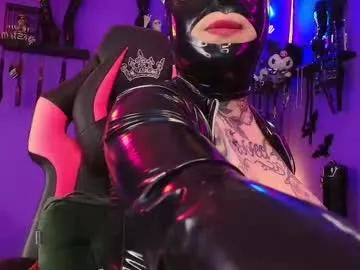 Unleash your urge for fetish cams livestreamers with our pick of steaming hot models, versed in the art of seduction and indulgence.