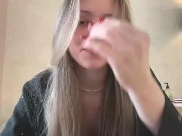 fflloowweerr from Chaturbate