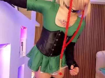 Unleash your urge for fetish cams livestreamers with our pick of steaming hot models, versed in the art of seduction and indulgence.