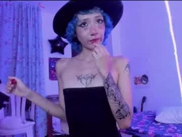 helloskinnygirls from Chaturbate is Freechat