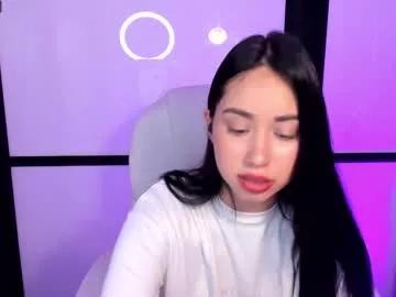 hollyhudson_ from Chaturbate