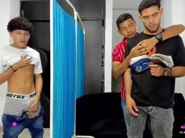 Unleash your urge for fetish cams livestreamers with our pick of steaming hot models, versed in the art of seduction and indulgence.