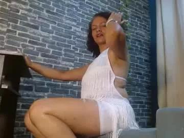 isabella_rosssi from Chaturbate is Freechat