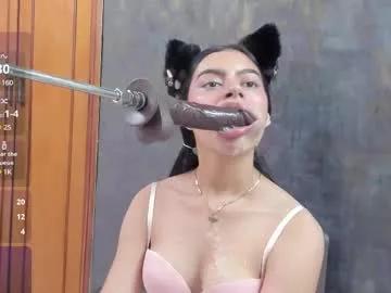 Unleash your urge for fetish cams livestreamers with our pick of steaming hot models, versed in the art of seduction and indulgence.