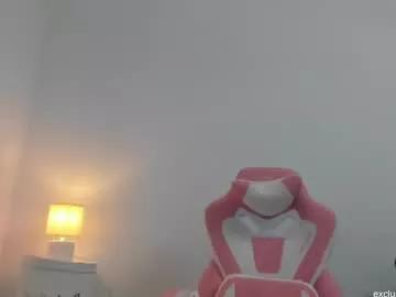 komydoll model from Chaturbate