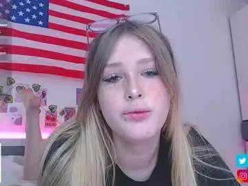 krisi_myrr from Chaturbate is Freechat