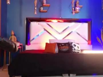 Unleash your urge for fetish cams livestreamers with our pick of steaming hot models, versed in the art of seduction and indulgence.