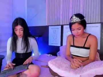 Unleash your urge for fetish cams livestreamers with our pick of steaming hot models, versed in the art of seduction and indulgence.