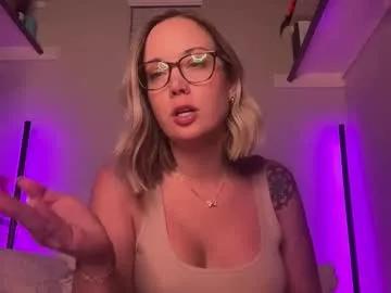 leanneluxecouple from Chaturbate is Freechat