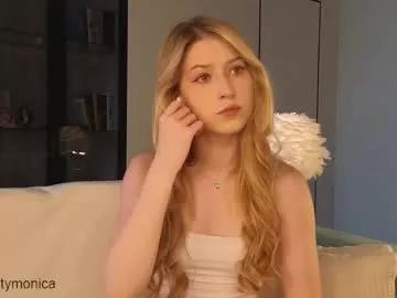 Photos of lilkittymonica from Chaturbate is Freechat