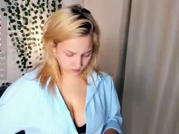 little__caprice from Chaturbate is Freechat