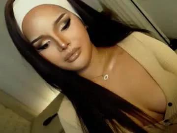 lucy_heartfiliaxxx from Chaturbate is Freechat