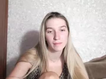 lucyreeel from Chaturbate is Freechat