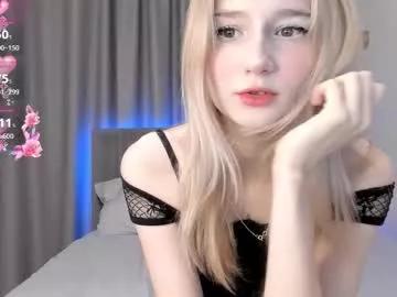 luna_r1se_ from Chaturbate is Freechat