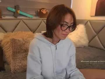 luucy___ from Chaturbate