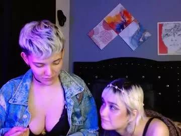 mackenziemoon from Chaturbate is Freechat