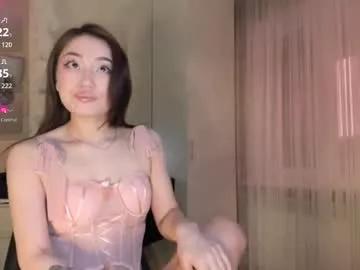 Unleash your urge for fetish cams livestreamers with our pick of steaming hot models, versed in the art of seduction and indulgence.