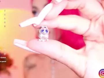 Unleash your urge for fetish cams livestreamers with our pick of steaming hot models, versed in the art of seduction and indulgence.