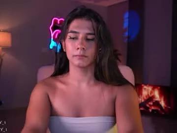 Unleash your urge for fetish cams livestreamers with our pick of steaming hot models, versed in the art of seduction and indulgence.