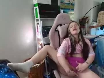 moistlilly from Chaturbate is Freechat