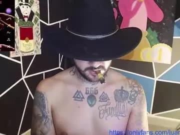 Unleash your urge for fetish cams livestreamers with our pick of steaming hot models, versed in the art of seduction and indulgence.