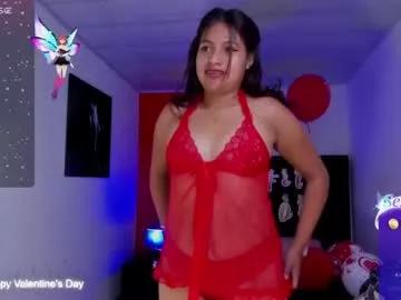 nnicoll_guti from Chaturbate