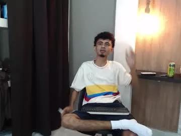 noah_the_kingmaster from Chaturbate is Freechat