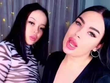Unleash your urge for fetish cams livestreamers with our pick of steaming hot models, versed in the art of seduction and indulgence.