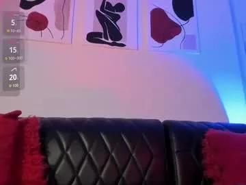 Unleash your urge for fetish cams livestreamers with our pick of steaming hot models, versed in the art of seduction and indulgence.