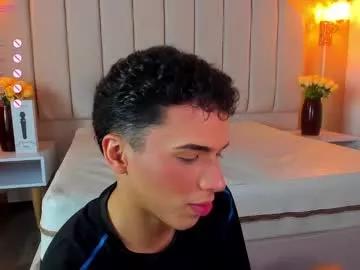 seantroyy from Chaturbate is Freechat