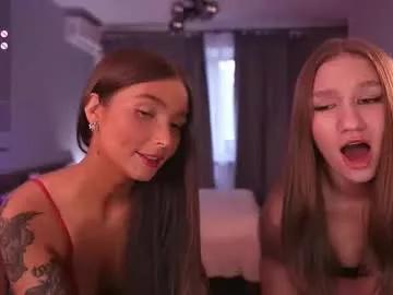 Unleash your urge for fetish cams livestreamers with our pick of steaming hot models, versed in the art of seduction and indulgence.