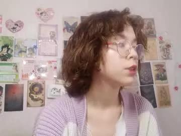 shy_kiss_twinkle_bloop from Chaturbate is Freechat