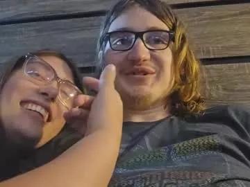 skinnywhiteboythickwhitegirl from Chaturbate is Freechat