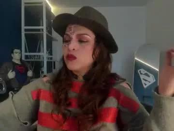 Unleash your urge for fetish cams livestreamers with our pick of steaming hot models, versed in the art of seduction and indulgence.