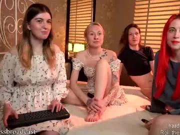 Unleash your urge for fetish cams livestreamers with our pick of steaming hot models, versed in the art of seduction and indulgence.