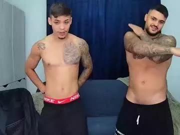 Unleash your urge for fetish cams livestreamers with our pick of steaming hot models, versed in the art of seduction and indulgence.