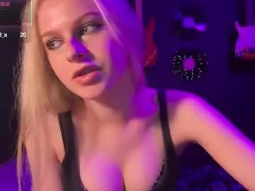 thesarahvictoria from Chaturbate is Freechat