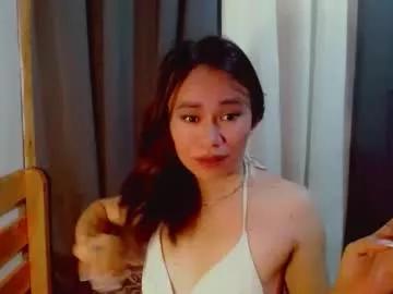 urlovely_che from Chaturbate is Freechat