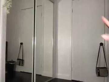 ursweetestlilly from Chaturbate is Freechat