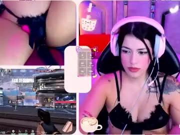 Unleash your urge for fetish cams livestreamers with our pick of steaming hot models, versed in the art of seduction and indulgence.