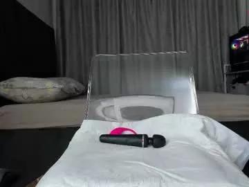 wowsquirt from Chaturbate