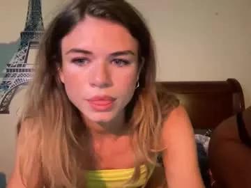 yourgirlaurora from Chaturbate is Freechat