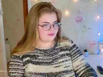 yumm_lolly from Chaturbate is Freechat