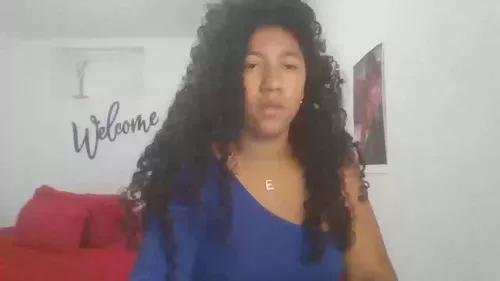 bellacrespa from Cherry is Freechat