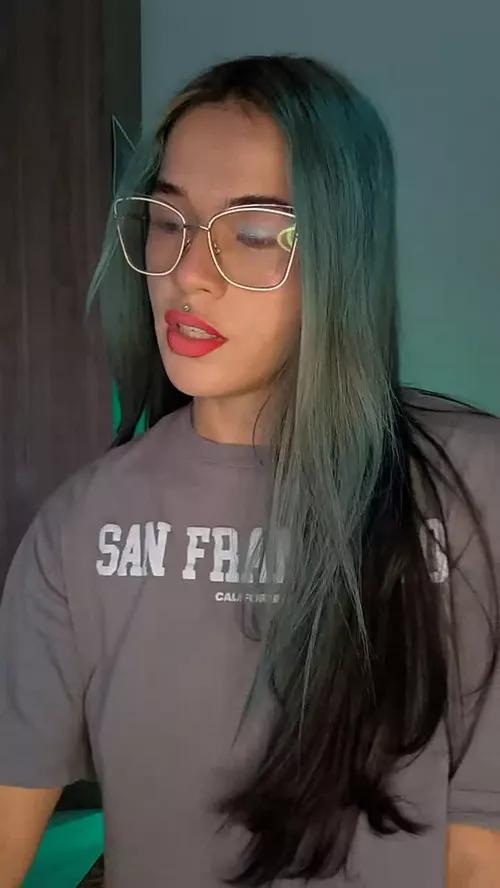 Unleash your urge for fetish cams livestreamers with our pick of steaming hot models, versed in the art of seduction and indulgence.